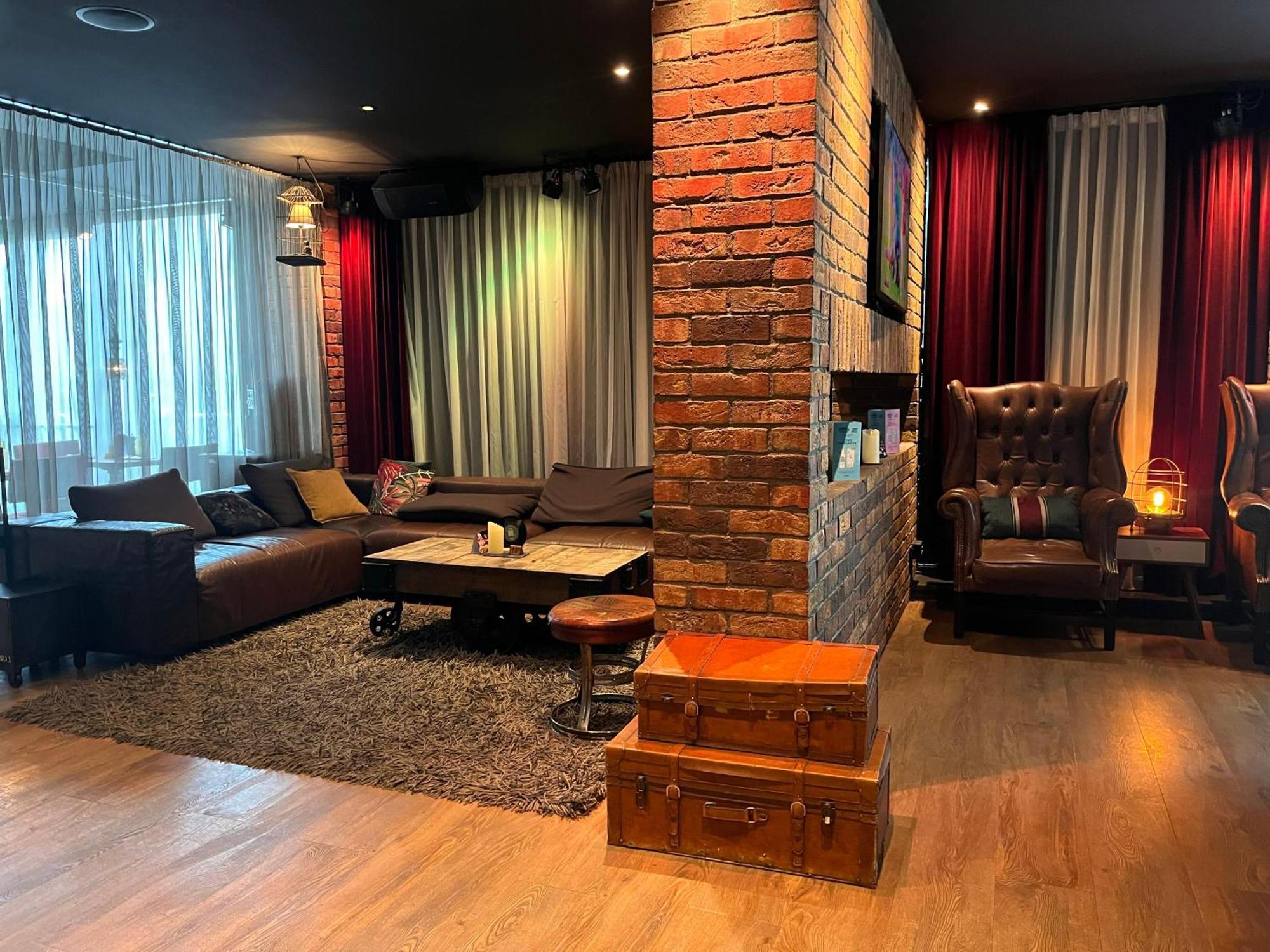 B&B Hotel Дерби Экстерьер фото