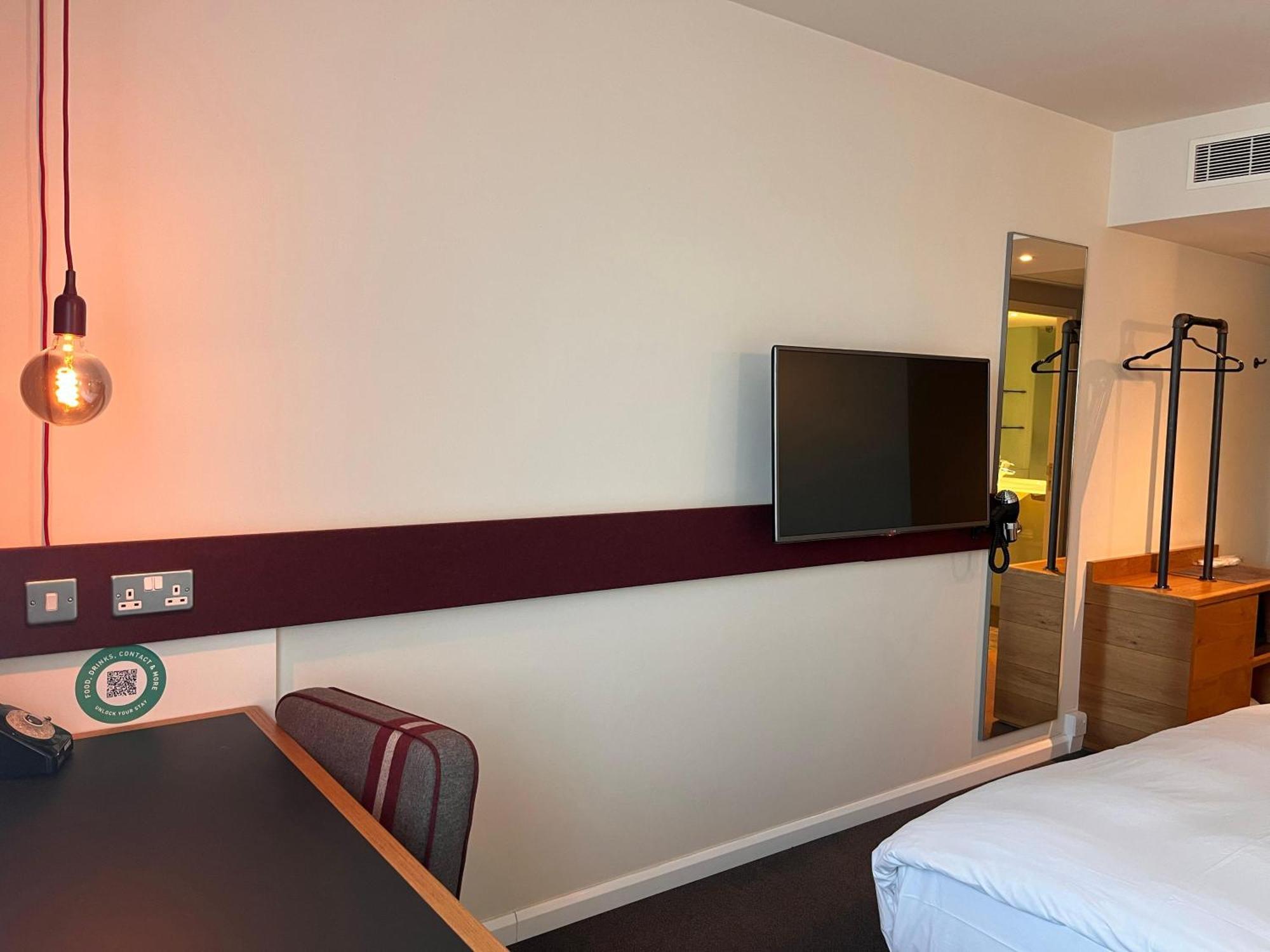 B&B Hotel Дерби Экстерьер фото