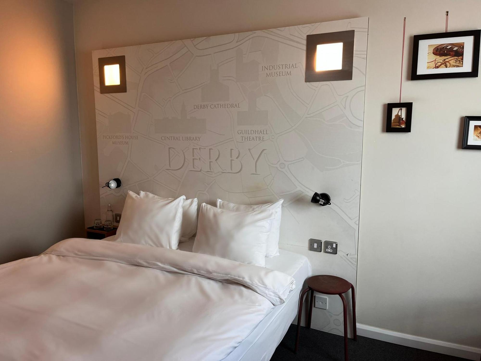 B&B Hotel Дерби Экстерьер фото